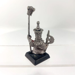 Chaos Dwarf Standard Bearer